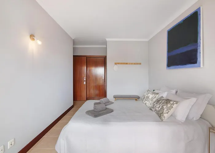 Sunrise Salgados Village *