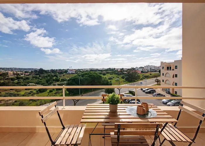 Sunrise Salgados Village *